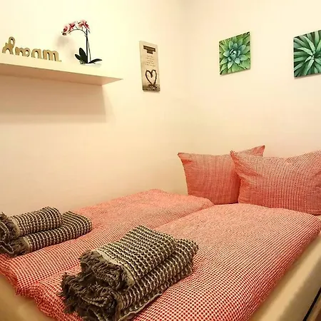 Apartmán Black Forest Schwarzwaldliebe Pool Sauna Tennis Tischtennis Wifi Netflix *