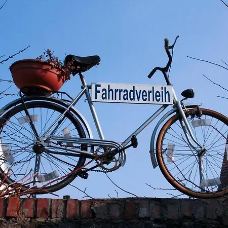 Black Forest Schwarzwaldliebe Pool Sauna Tennis Tischtennis Wifi Netflix Schonach im Schwarzwald